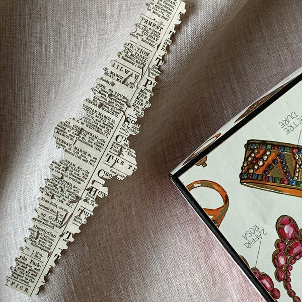 1864 Paper Brooch Engraving - Hand-embellished, Hand-painted green bracelet