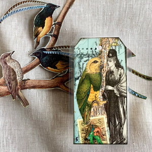Handcrafted Luggage Tag: Parrot / Gecko